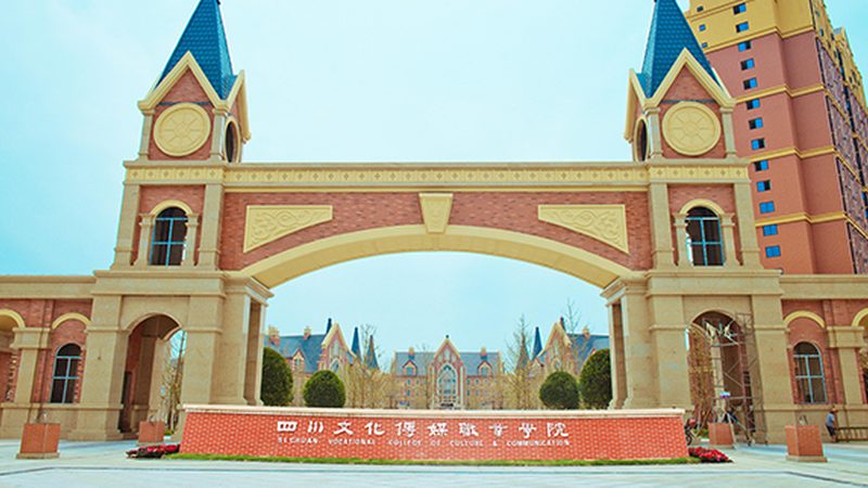 服装短视频代运营按效果收费：揭秘行业新模式